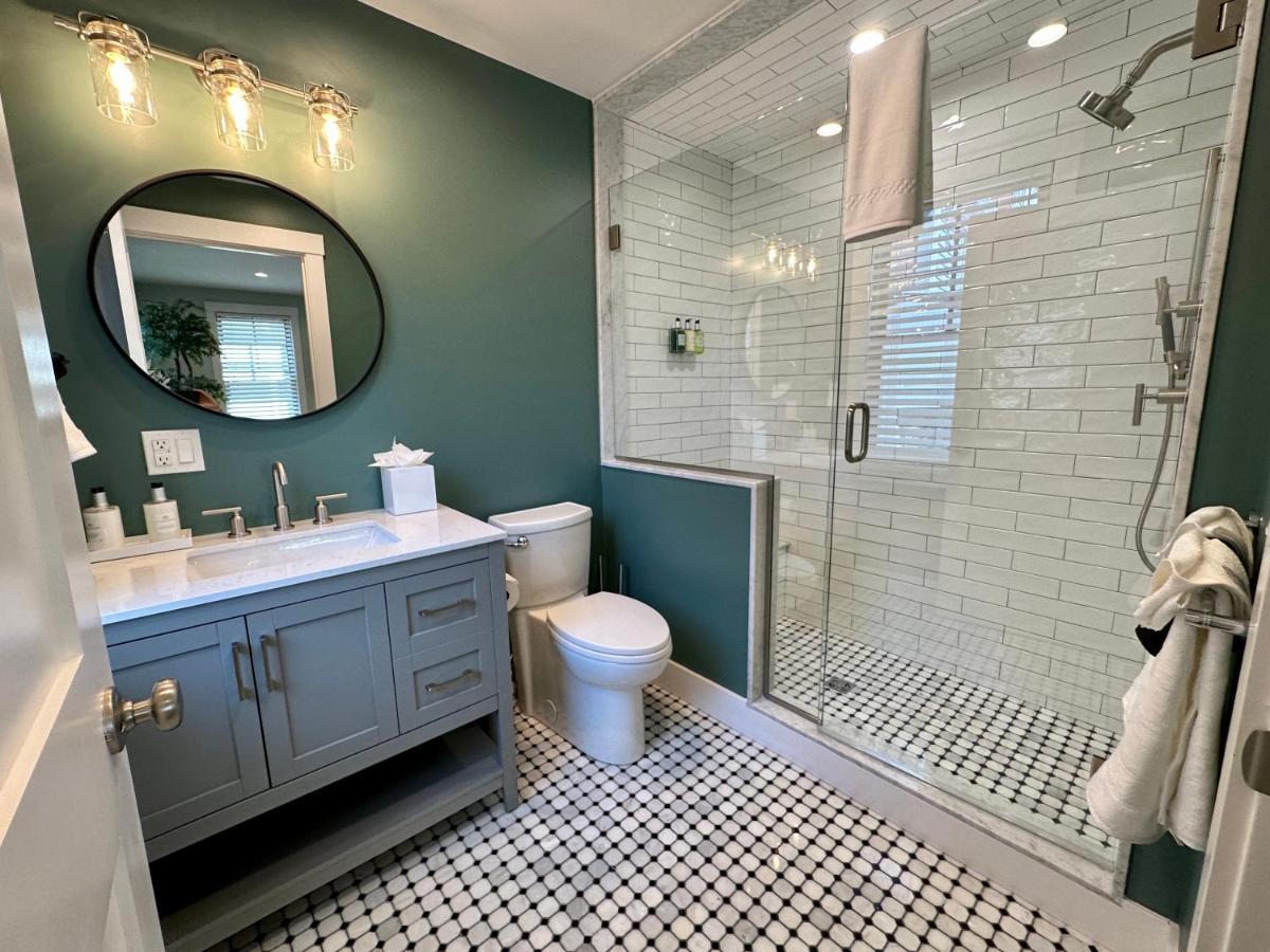 Vila Prime Location! Renovated House! 6 Bed4 Bath Newport Exteriér fotografie