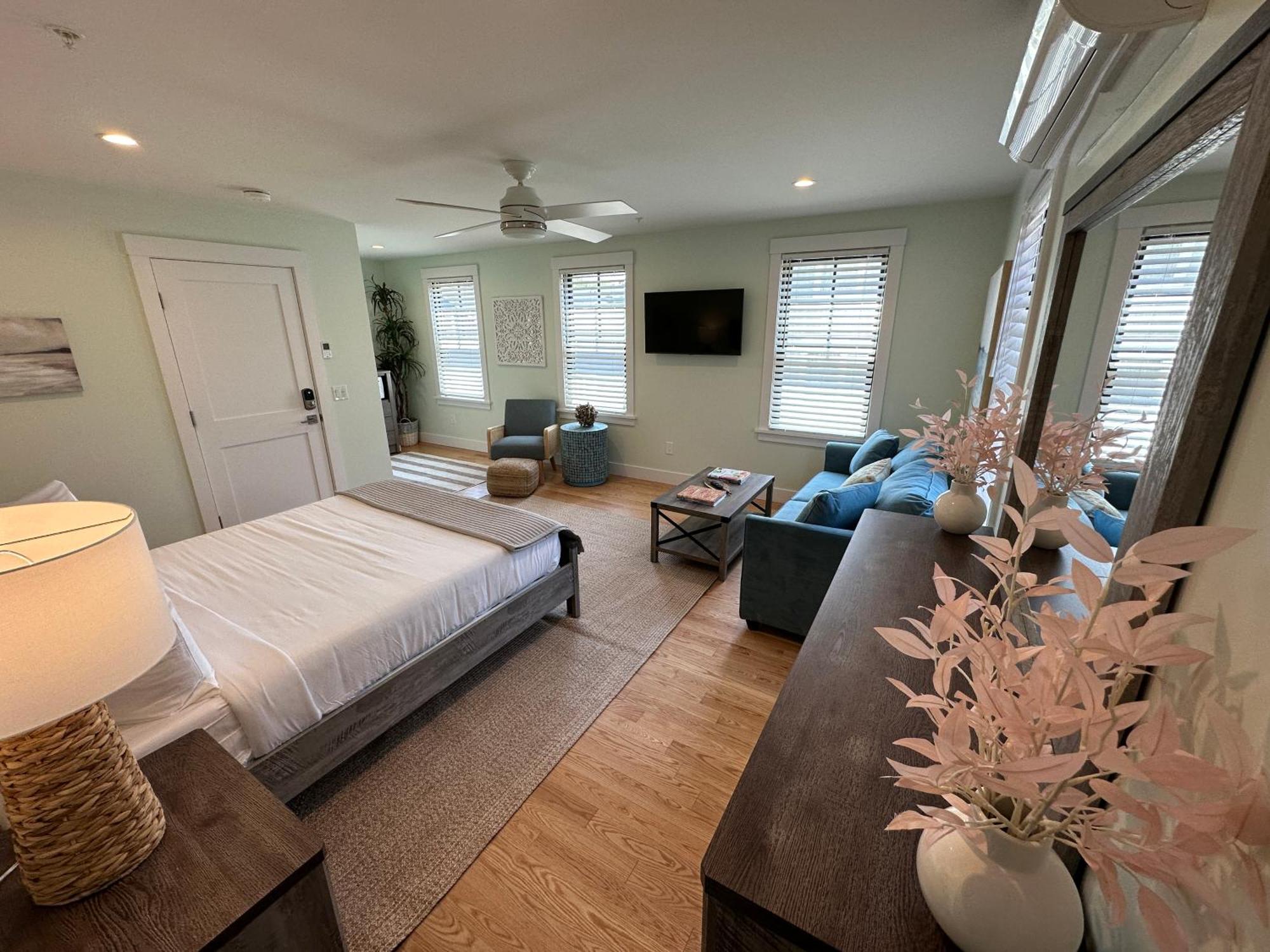 Vila Prime Location! Renovated House! 6 Bed4 Bath Newport Exteriér fotografie